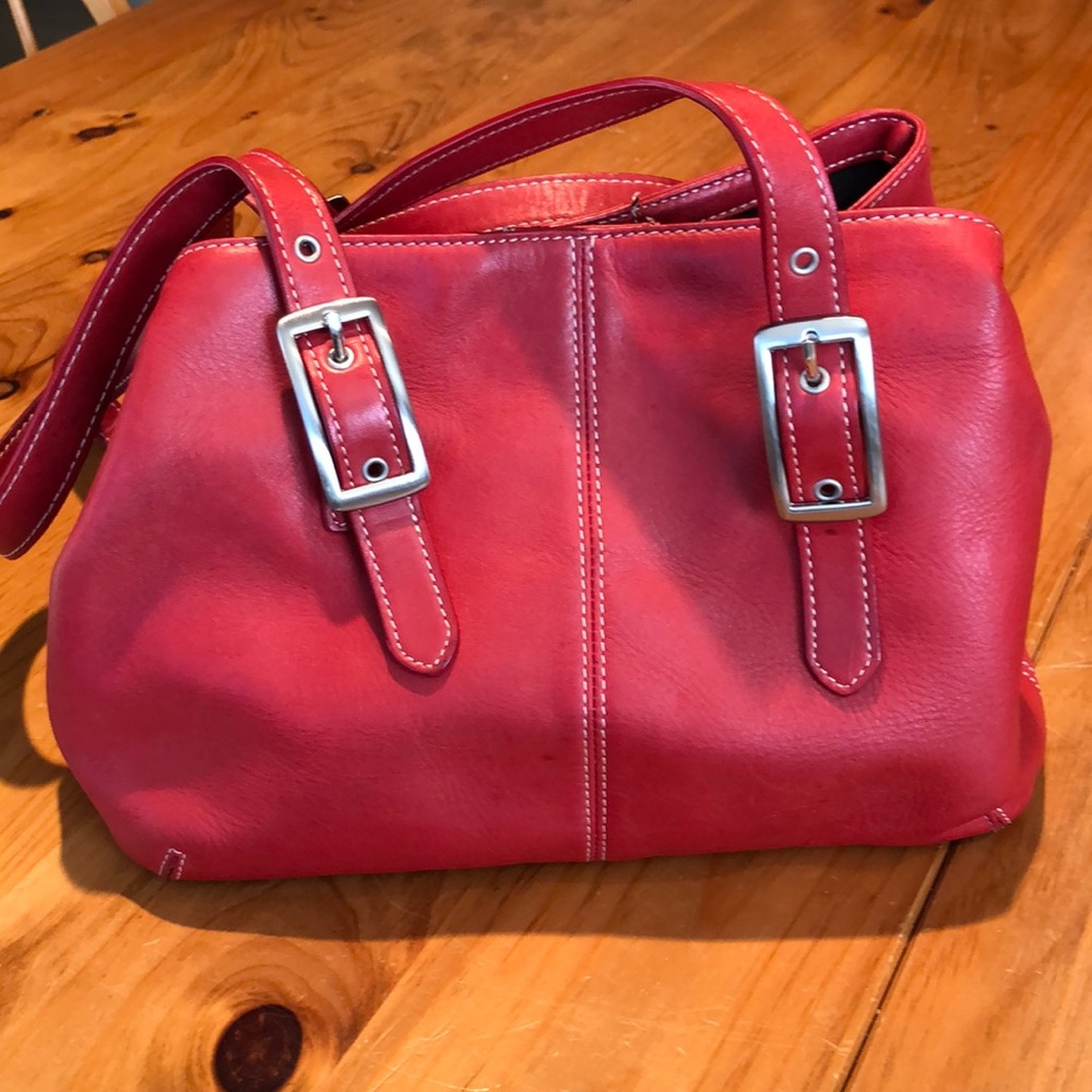 ❤️Tignanello Leather Satchel❤️